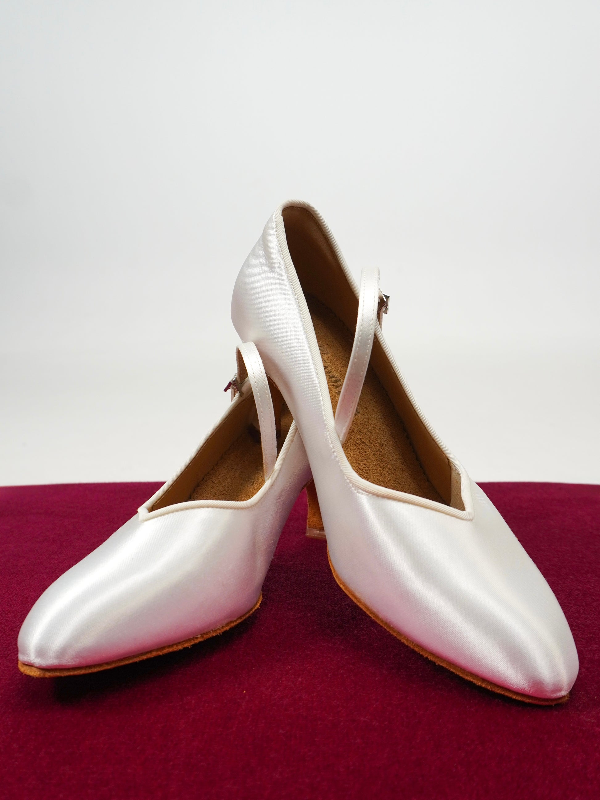 Model 138 in White Satin