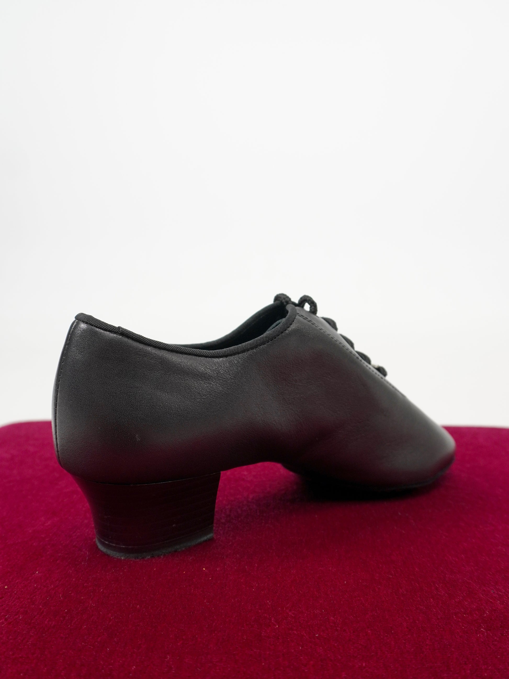 Model 401-1 in Leather