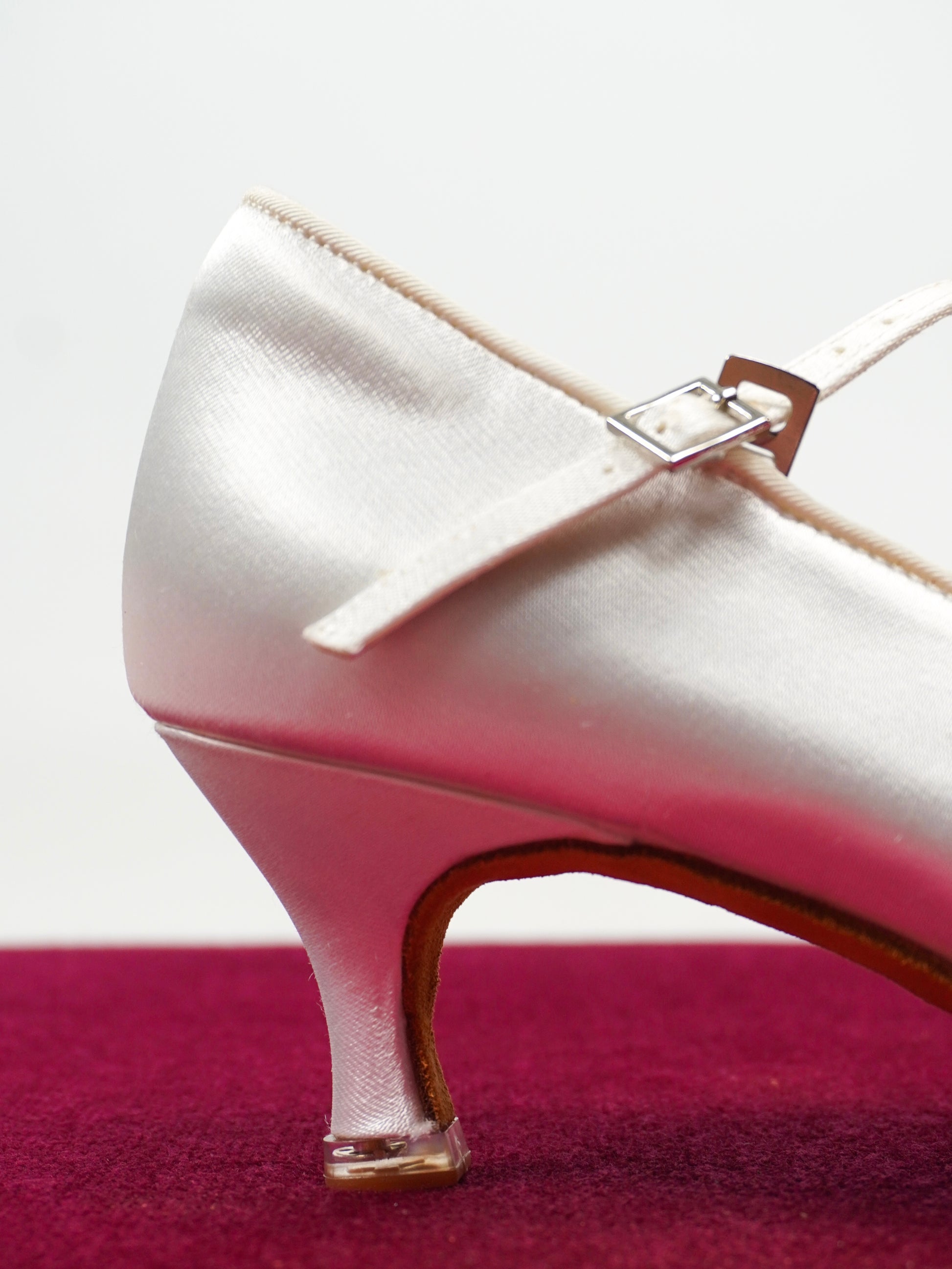 Model 138 in White Satin