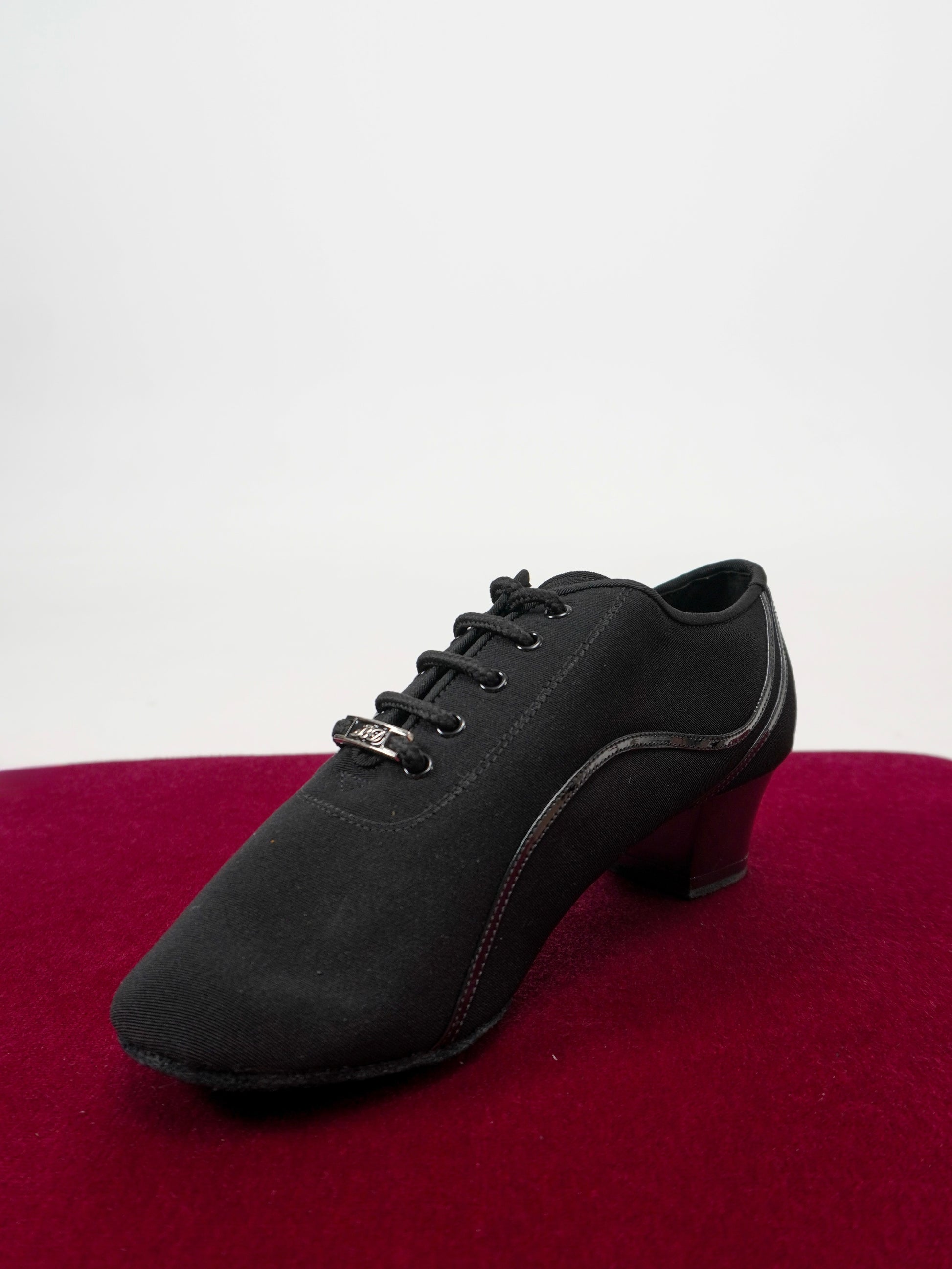 Model 472