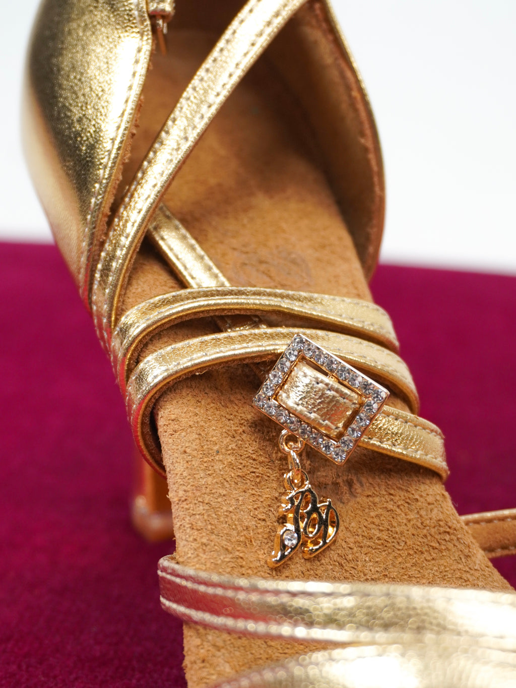 Model 216 in Gold Leather