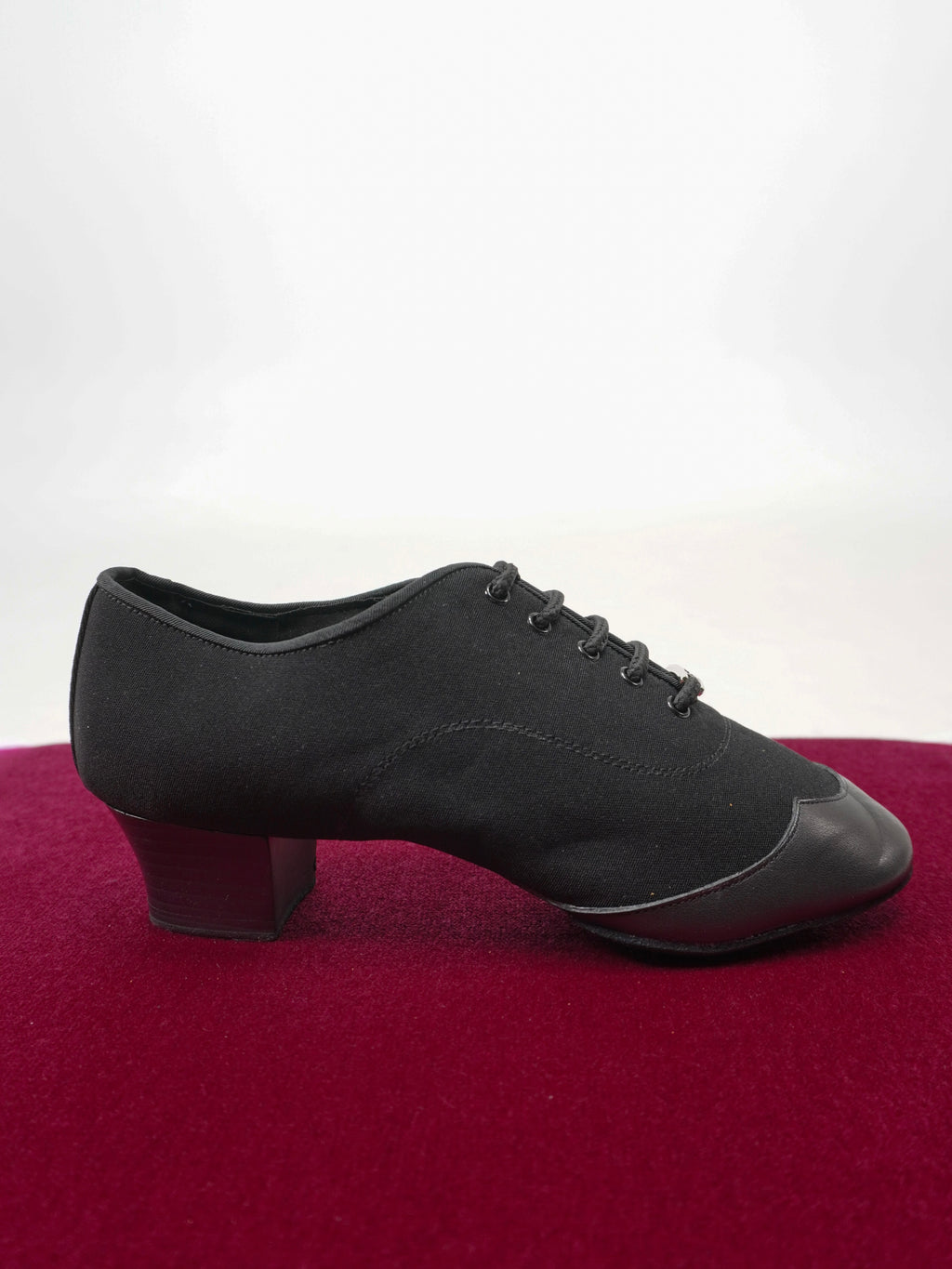 Model 457 in Canvas & Leather